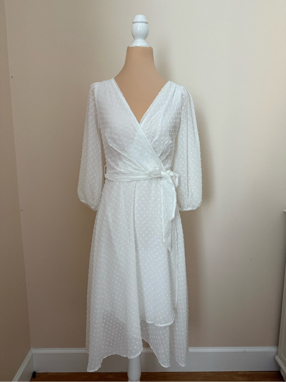 DKNY White Swiss Dot Wrap Dress 2P NWOT